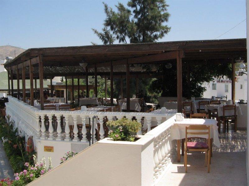 Bronze Hotel Gümbet Esterno foto