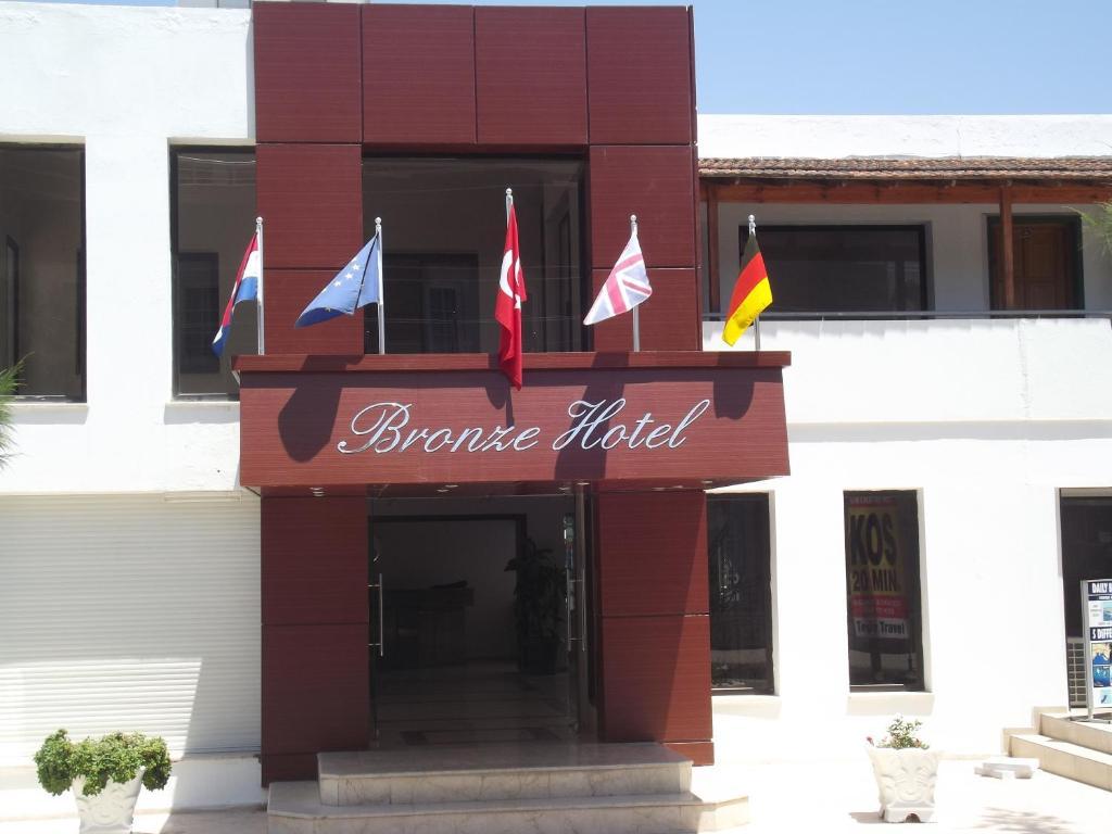 Bronze Hotel Gümbet Esterno foto