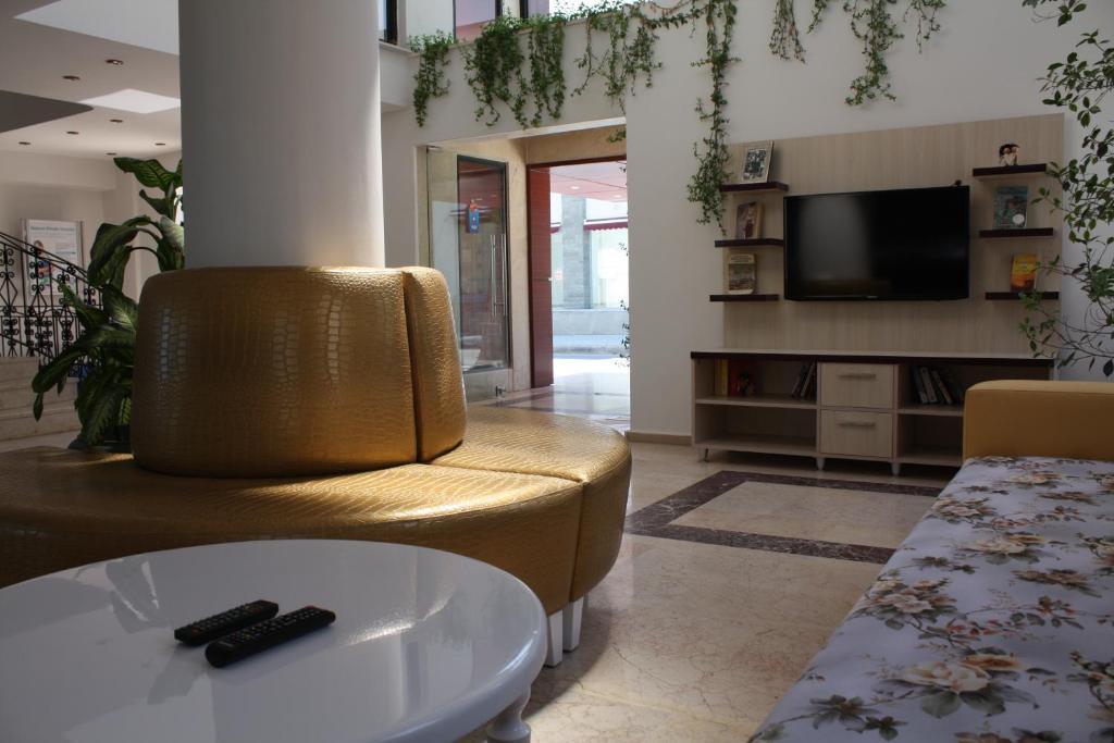 Bronze Hotel Gümbet Esterno foto